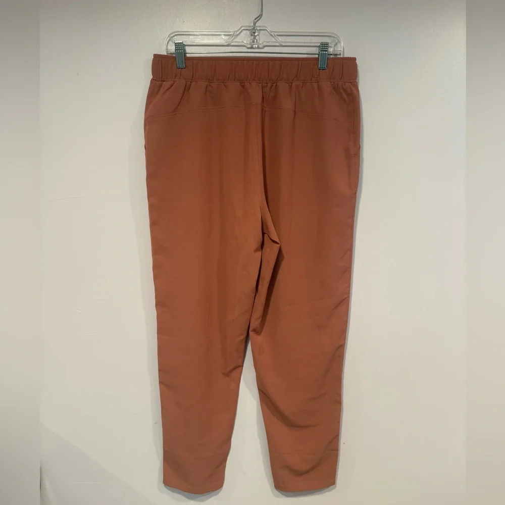 Pink 32 cool pull on dress‎ pants